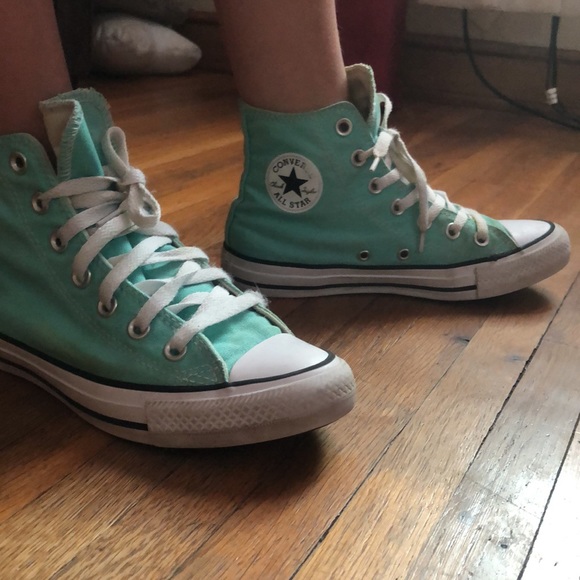 Converse - Picture 4 of 4